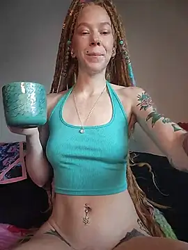 LucidLucy live cam on StripChat