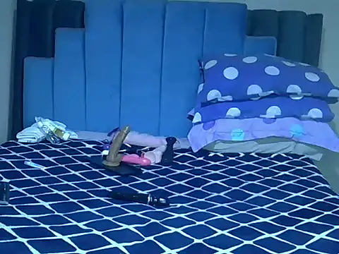 melanin_moon webcam