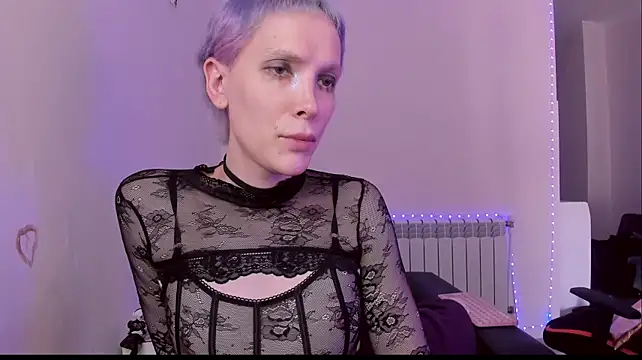 Модель: Lyricca