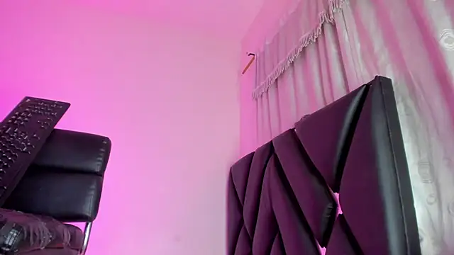 stephany_doll_ live cam on StripChat
