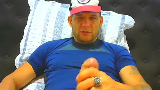 altenori112 (Ask my age) - #big-cocks #bisexuals #brunettes #cam2cam #daddies #dirty-talk #ejaculation #erotic-dance #fingering #handjob #hd #latin #medium #middle-priced-privates #orgasm #sexting #shaven #shower #small-audience #uncut