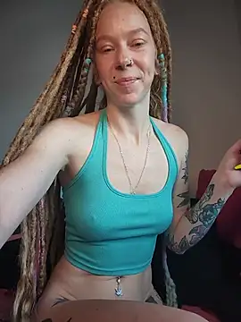 LucidLucy webcam