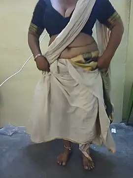AADHIRA_Tamil_Mallu live webcam