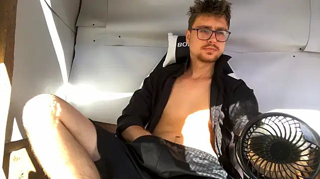 HotGentleman_3003