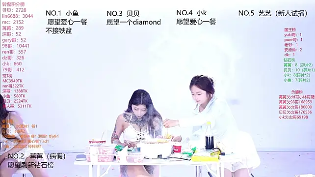 Novagirls-001
