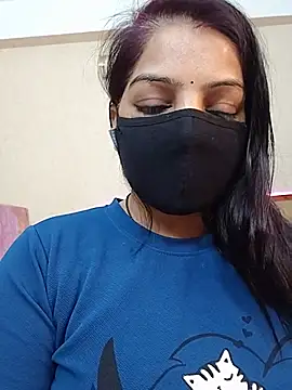 Hot_pooja2