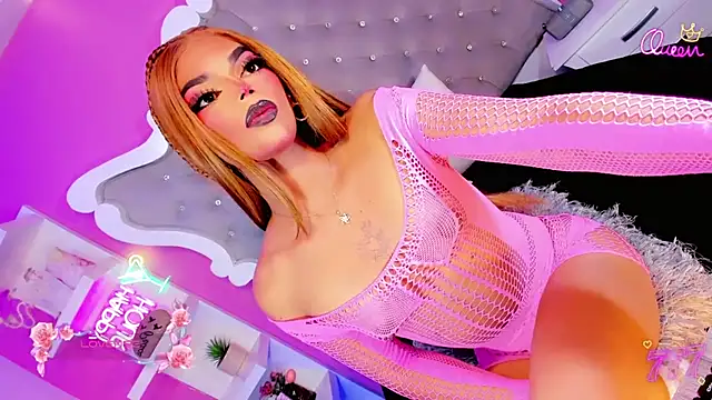 Modella: Diiva_Smiith