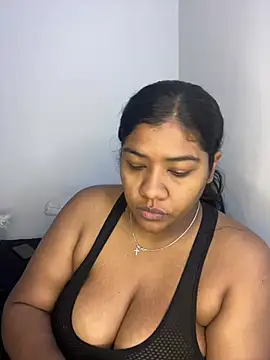 paola091 live cam