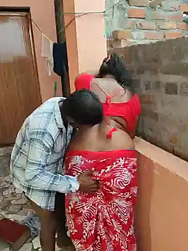 Desicouple1706
