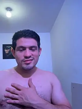 williamsmiiths16 live cam on StripChat