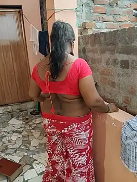 Desicouple1706 webcam