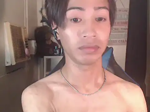 Yukino23 live cam on StripChat