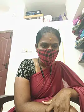 Tamil_Yalini12 live cam on StripChat
