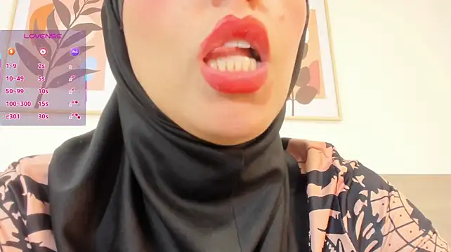 hanajameela live cam on StripChat