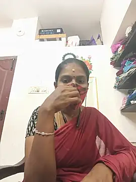 Tamil_Yalini12 live cam on StripChat