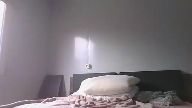 fulloferotic live cam on StripChat