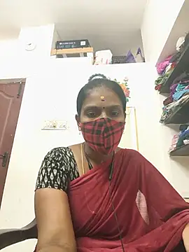 Tamil_Yalini12 live cam on StripChat