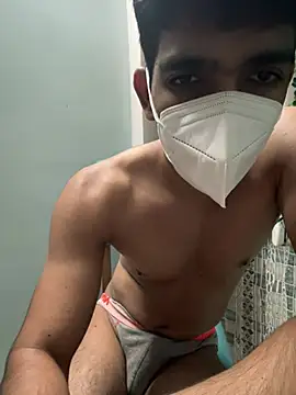 Naughtytomboy78 live cam on StripChat