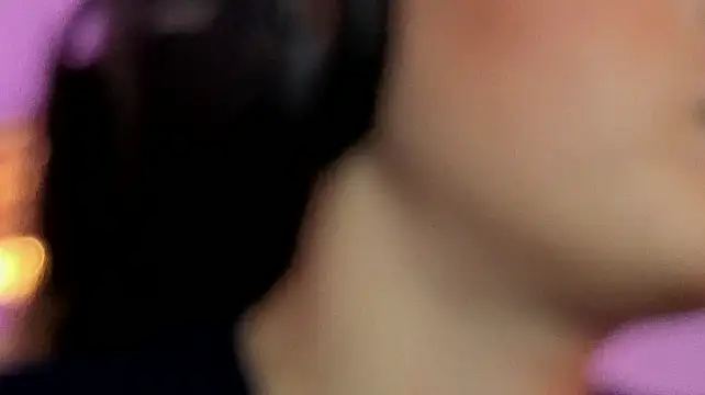 moon_winy live cam on StripChat