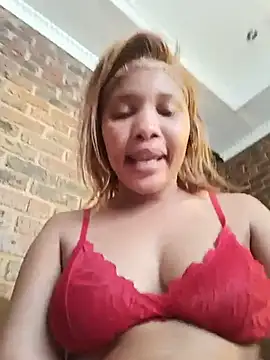 freakynyashXxXx live webcam
