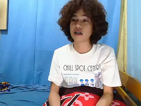 curlsy24 (M young) - JUST HIT THE PVT TO CUM