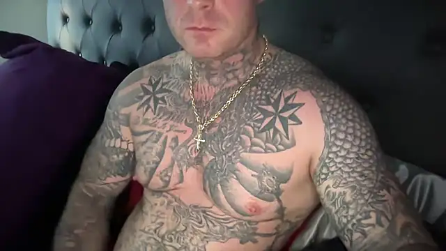 platinum_status (Ask my age) - #ahegao #american #cam2cam #canadian #cheap-privates #cum-play #daddies #dirty-talk #hd #jerk-off-instruction #masturbation #muscular #penis-ring #precum #rubbing #sexting #small-audience #smoking #straight #swingers #white