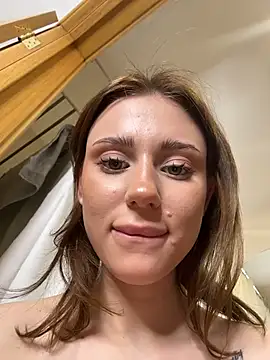 LilyLun live webcam