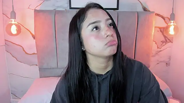 Leah_Brm