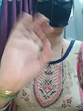 Aishwaryaa_69 live webcam