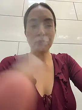 Holly_Play