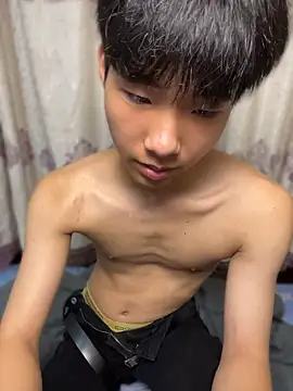 qomelo (M twink) - #asian #bisexuals #blowjob #brunettes #cam2cam #chinese #creampie #cumshot #double-penetration #hd #middle-priced-privates #mobile #new #skinny #twinks