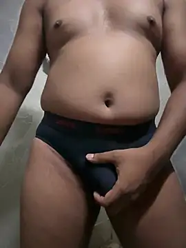 Theindianhulk_12 live cam on StripChat