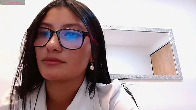 louis_k live cam on StripChat