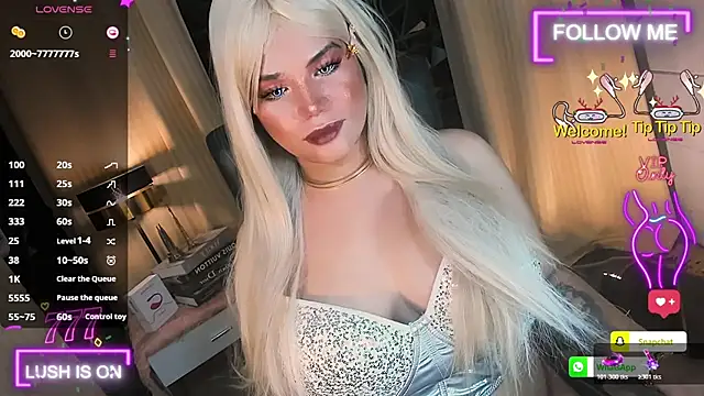 xHugeHarleySelfsuckerx live cam on StripChat
