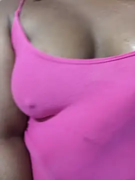 BlackPearlxxo live cam on StripChat