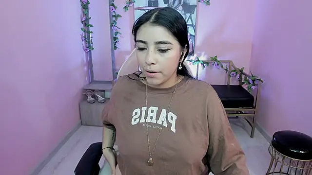 Adri_gomez_x live cam on StripChat