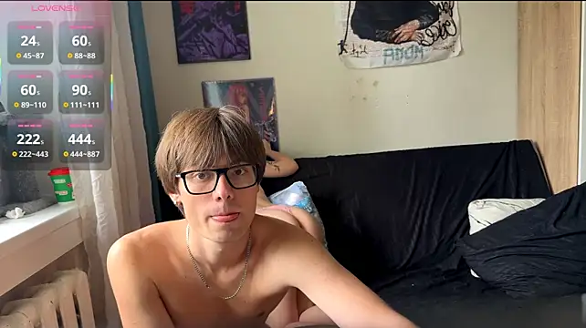 JadeNoiiir live webcam