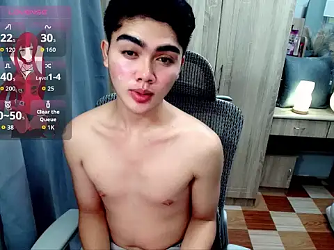 ItsKenny live cam on StripChat