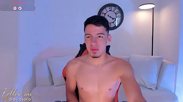 david_osoriox live cam on StripChat