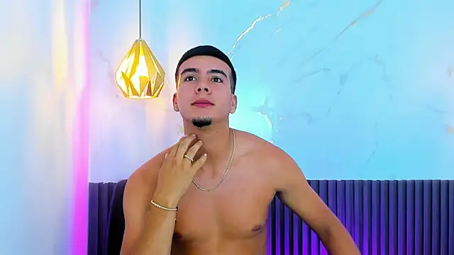 NickWilliams1 live cam on StripChat