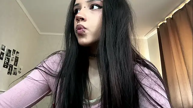 avorielle live cam on StripChat
