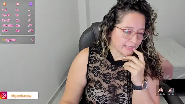 alejandra_milf_ live cam on StripChat