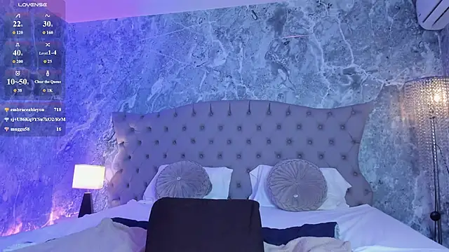 Aprillbrunette 🦋 live nude chat