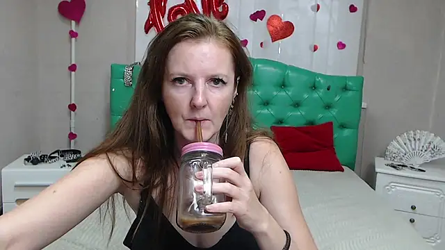 MeganPirs 😺 live sex chat