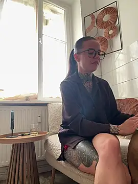 SkinnyLilly