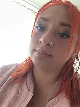 Mariana-94 live cam on StripChat