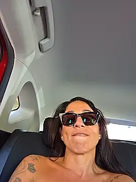 sexy7883 webcam
