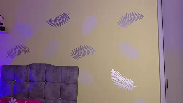 Annie_bonnie_ live cam on StripChat