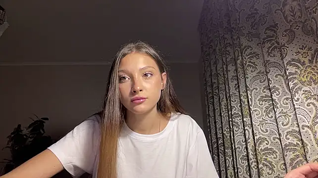 CaraMalpica live cam on StripChat