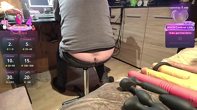 misteryman1956 live cam on StripChat